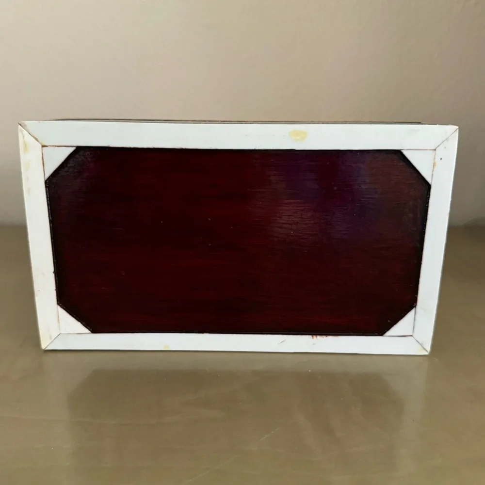 Moorish Handcrafted Middle Eastern Mosaic Inlaid Decorative Hinged Box - Picture 15 of 16